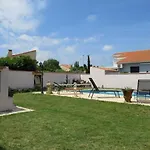 Villa Familiale Piscine Privee 6 Personnes Proche 6pc7 *