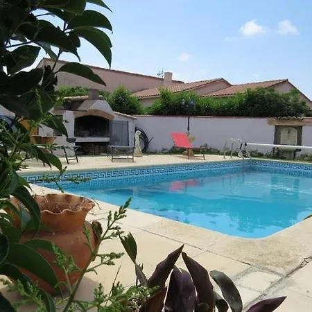 Familiale Piscine Privee 6 Personnes Proche 6pc7 * Saint-Laurent-de-la-Salanque