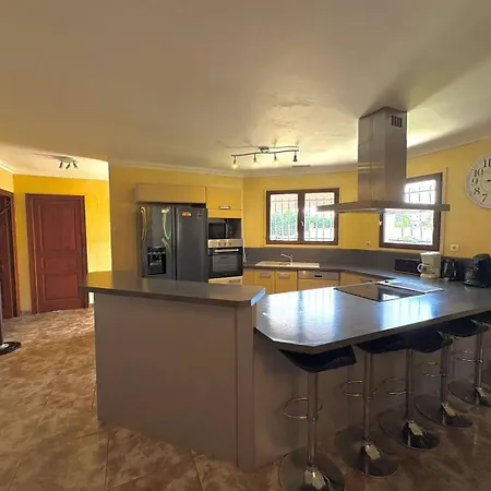 Familiale Piscine Privee 6 Personnes Proche 6pc7 Villa *